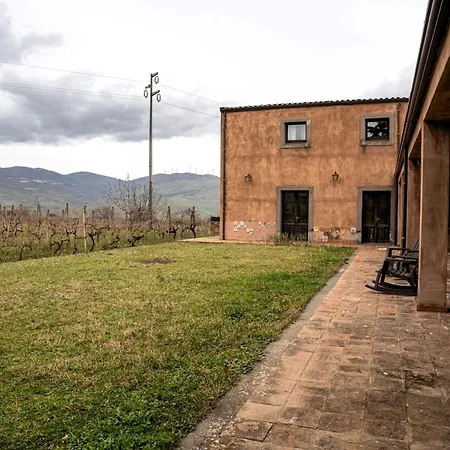 Tenute Sciara Farm stay *